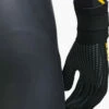 2XU Propel Neoprene Gloves 1 2XU Propel Neoprene Gloves -Surf Sales Shop 2023202XU20Propel20Neoprene20Gloves20UW7022h20 20Black20Ambition20Main.2000x2000