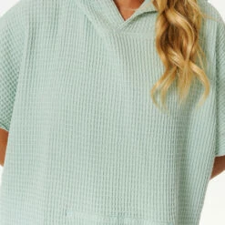 Rip Curl Womens Stonewash Hooded Towel Changing Robe / Poncho -Surf Sales Shop 202320Rip20Curl20Womens20Stonewash20Hooded20Towel20Changing20Robe2020Poncho20GTWEA120 20Mint20Close20Up.2000x2000