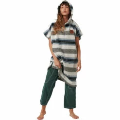 Slowtide Oso Hooded Towel Change Robe / Poncho