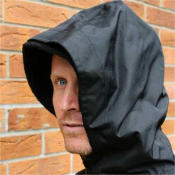 Northcore Beach Basha Pro 4 Season Changing Robe / Poncho 11 Northcore Beach Basha Pro 4 Season Changing Robe / Poncho -Surf Sales Shop 24279 202220Northcore20Beach20Basha20Pro20420Season20Changing20Robe20NOCO24J20 20Black20Close20Up201.2000x2000