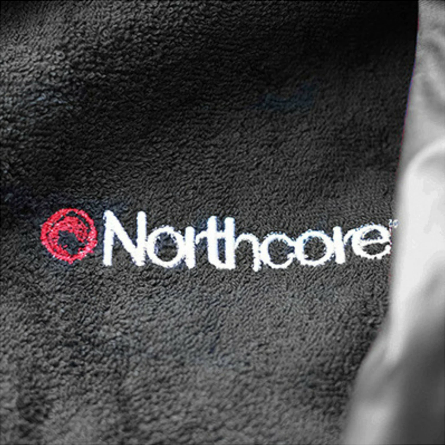 Northcore Beach Basha Pro 4 Season Changing Robe / Poncho 8 Northcore Beach Basha Pro 4 Season Changing Robe / Poncho - Image 6
