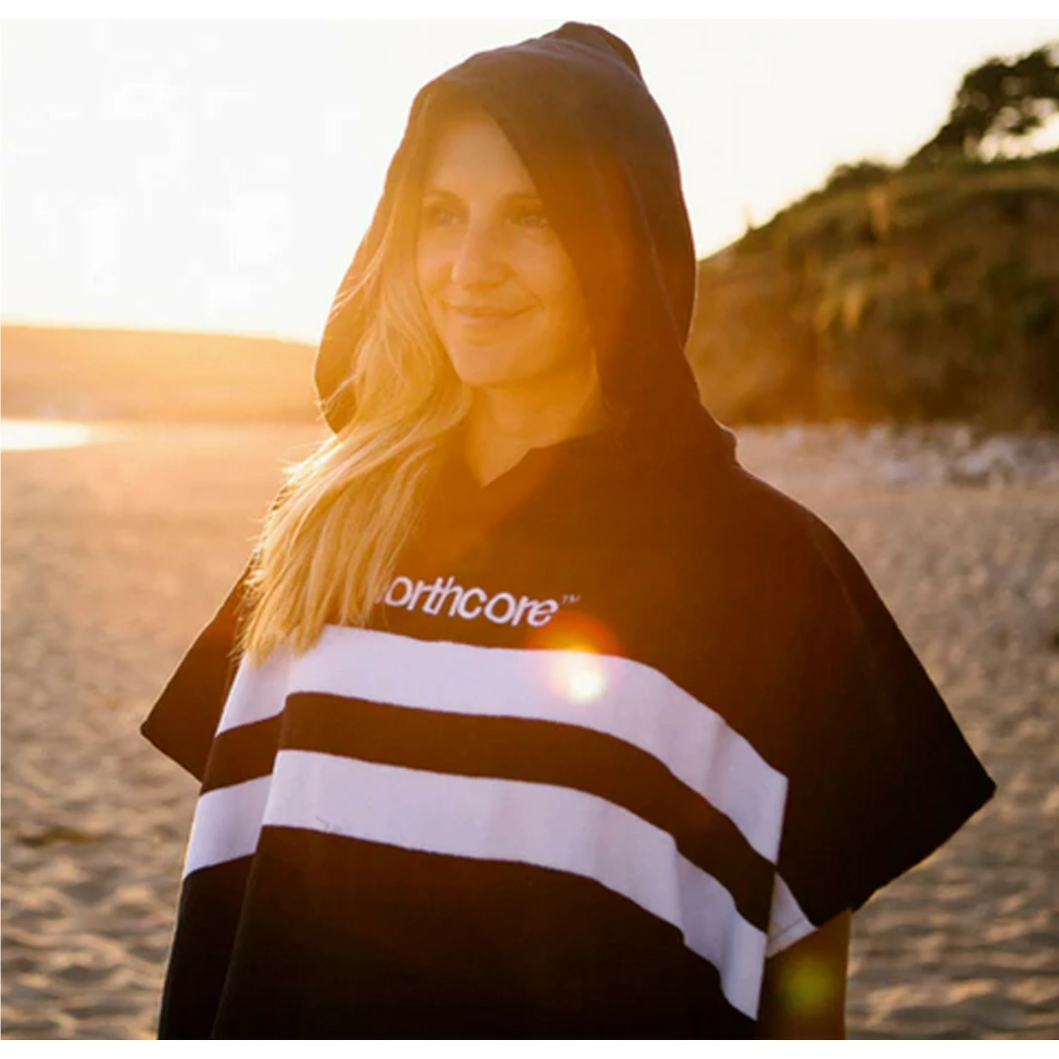 Northcore Beach Basha Stripe Hooded Towel Changing Robe / Poncho 6 Northcore Beach Basha Stripe Hooded Towel Changing Robe / Poncho - Image 4