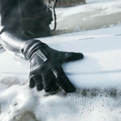 Mystic Marshall 3mm Precurved Neoprene Gloves -Surf Sales Shop 31755 202220Mystic20Marshall203mm20Precurved20Neoprene20Gloves2020004620 20Black20444.2000x2000