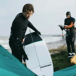 Mystic Marshall 3mm Precurved Neoprene Gloves -Surf Sales Shop 31755 202220Mystic20Marshall203mm20Precurved20Neoprene20Gloves2020004620 20Black20666.2000x2000