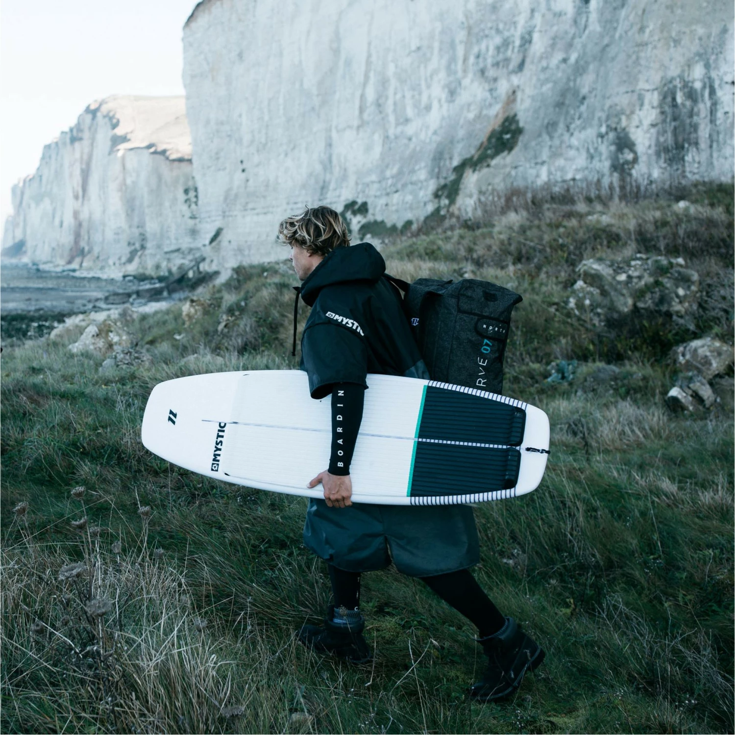 Mystic Deluxe Poncho / Changing Robe 10 Mystic Deluxe Poncho / Changing Robe - Image 8