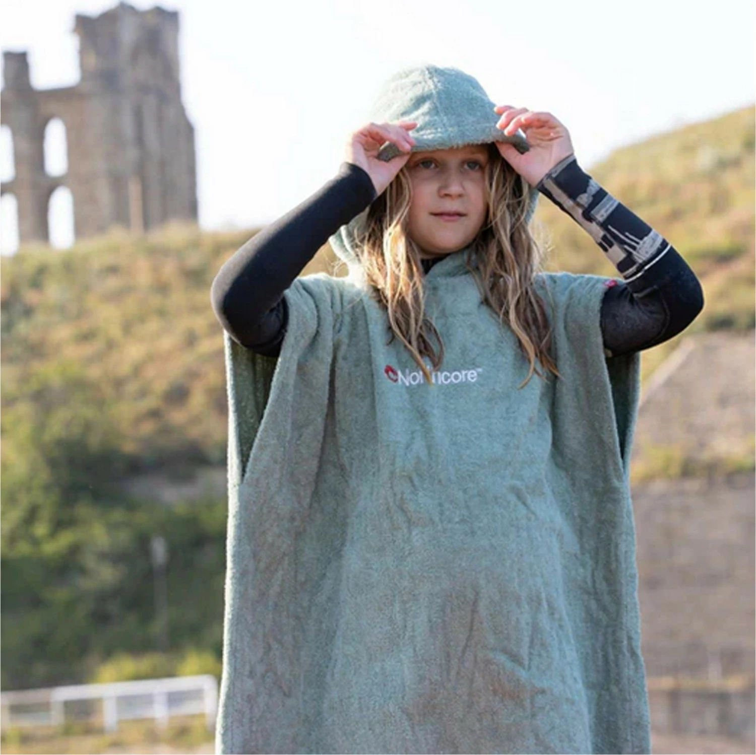 Northcore Kids Beach Basha Hooded Towel Changing Robe / Poncho 4 Northcore Kids Beach Basha Hooded Towel Changing Robe / Poncho - Image 2