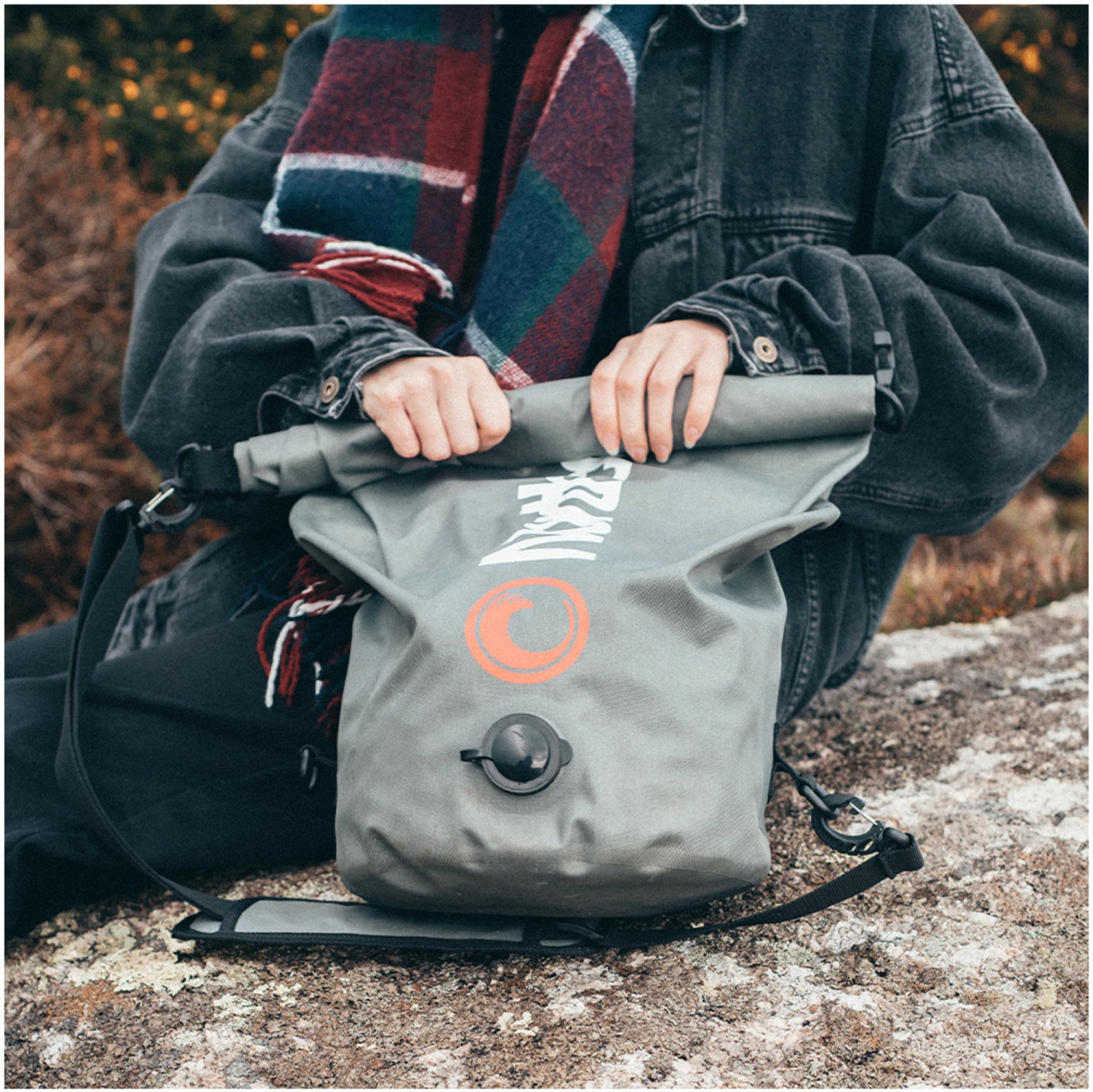 Northcore 20L Waterproof Compression Bag 5 Northcore 20L Waterproof Compression Bag - Image 3