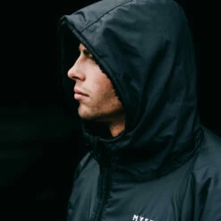 Mystic Dark Tech Series Explore 2.0 Poncho -Surf Sales Shop 41714 202320Mystic20Dark20Tech20Series20Explore202.020Poncho2035018.23001520 20Black204.2000x2000
