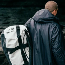 Mystic Dark Tech Series Explore 2.0 Poncho -Surf Sales Shop 41714 202320Mystic20Dark20Tech20Series20Explore202.020Poncho2035018.23001520 20Black207.2000x2000