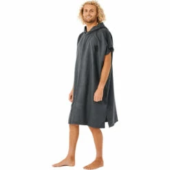 Rip Curl Mens Surf Series Packable Change Robe / Poncho 10 Rip Curl Mens Surf Series Packable Change Robe / Poncho -Surf Sales Shop 42701 202320Rip20Curl20Mens20Surf20Series20Packable20Change20Robe2020Poncho20007MTO20 20Black20side.2000x2000