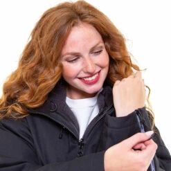 Red Paddle Co. Revolution 3 In 1 Parka -Surf Sales Shop 42880 202220Red20Paddle20Co20Revolution20320in20120Parka20002 009 006 012820 20Carbon20Black20Close20Up202.2000x2000