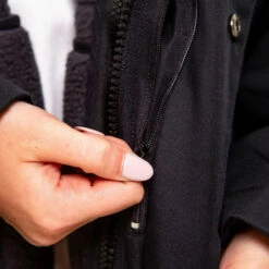 Red Paddle Co. Revolution 3 In 1 Parka -Surf Sales Shop 42880 202220Red20Paddle20Co20Revolution20320in20120Parka20002 009 006 012820 20Carbon20Black20Close20Up204.2000x2000