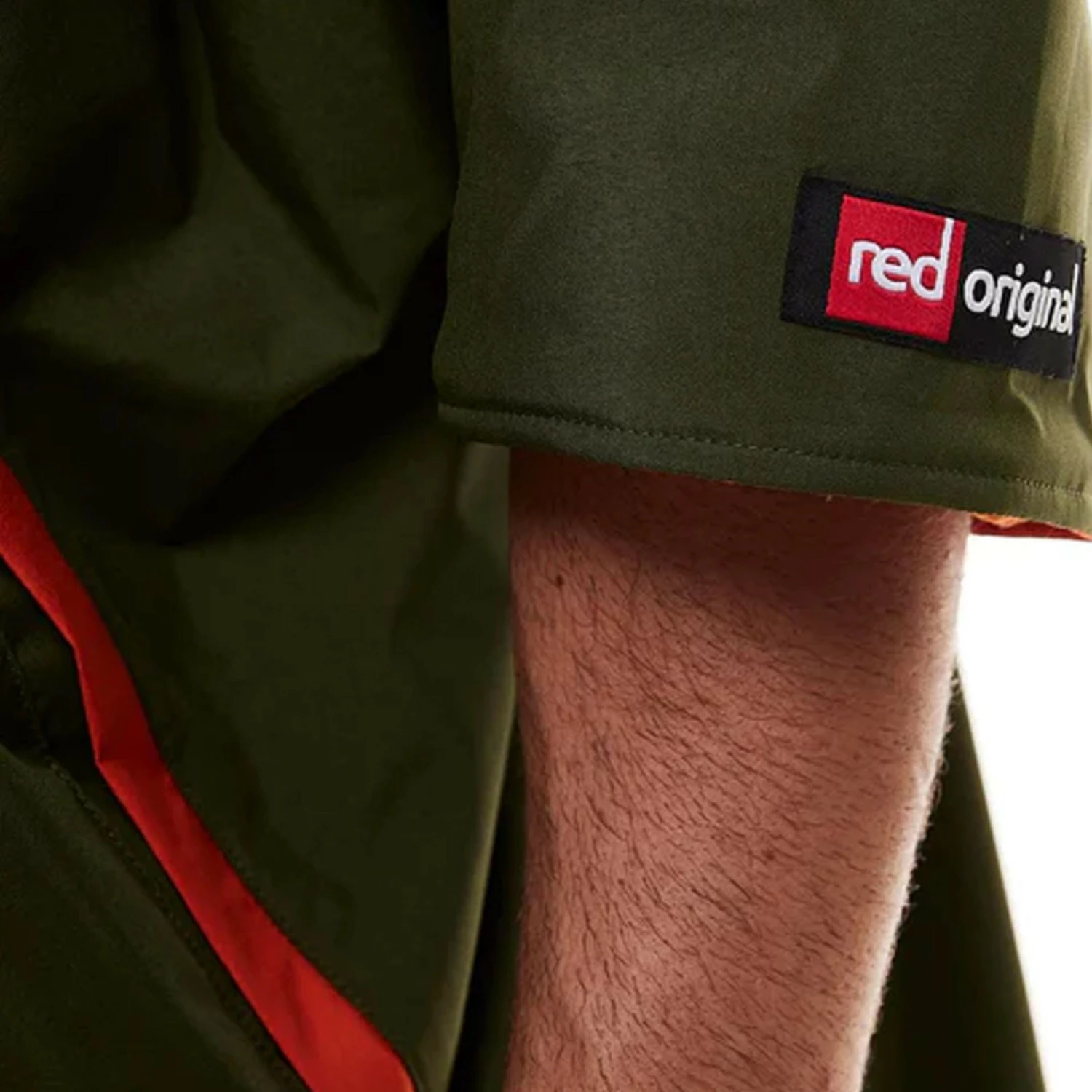Red Paddle Co. Red Paddle Pro Change 2.0 Short Sleeve Change Robe 8 Red Paddle Co. Red Paddle Pro Change 2.0 Short Sleeve Change Robe - Image 6