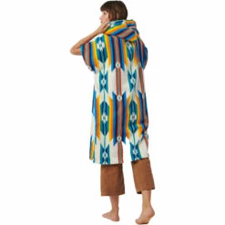 Slowtide York Hooded Towel Change Robe / Poncho 10 Slowtide York Hooded Towel Change Robe / Poncho -Surf Sales Shop 45980 202320Slowtide20York20Hooded20Towel20Change20Robe20Poncho20ST10920 20Multi202.2000x2000