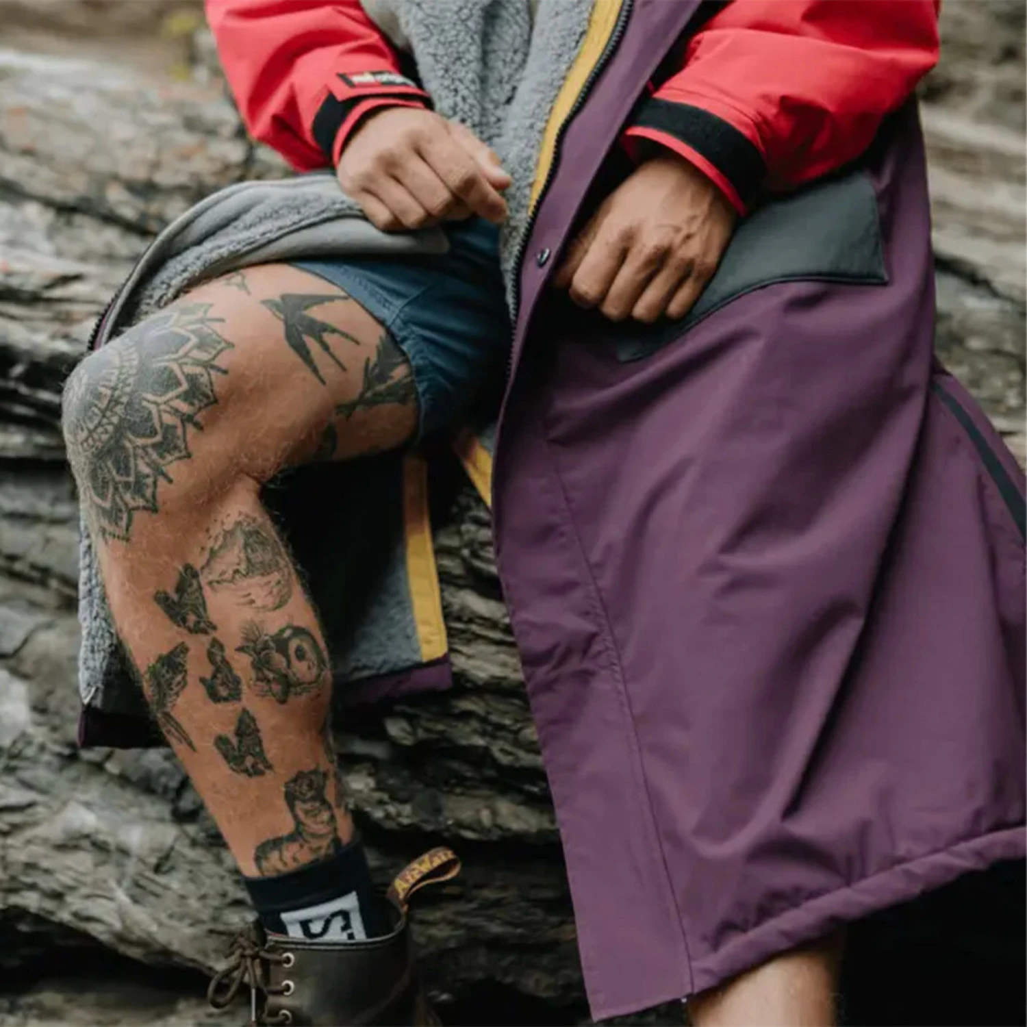 Red Paddle Co. Recovered EVO Pro Long Sleeve Change Robe / Poncho 12 Red Paddle Co. Recovered EVO Pro Long Sleeve Change Robe / Poncho - Image 10