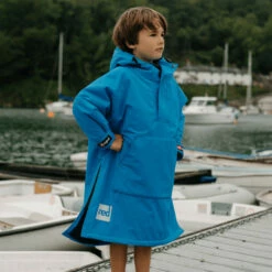 Red Paddle Co. Junior Dry Changing Poncho -Surf Sales Shop 46257 202420Red20Paddle20Co20Junior20Dry20Changing20Poncho200020090060120 20Marine204.2000x2000