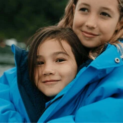 Red Paddle Co. Junior Dry Pro Change Robe / Poncho -Surf Sales Shop 46260 202420Red20Paddle20Co20Junior20Dry20Pro20Change20Robe2020Poncho2000200900601820 20Marine201.2000x2000