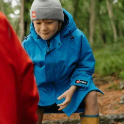 Red Paddle Co. Junior Dry Pro Change Robe / Poncho -Surf Sales Shop 46260 202420Red20Paddle20Co20Junior20Dry20Pro20Change20Robe2020Poncho2000200900601820 20Marine20205.2000x2000