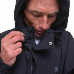 Red Paddle Co. Pro Evo X Long Sleeve Change Robe / Poncho -Surf Sales Shop 46262 202420Red20Paddle20Co20Pro20Evo20X20Long20Sleeve20Changing20Robe2000200900620 20Stealth20Black2010.2000x2000