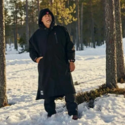 Red Paddle Co. Pro Evo X Long Sleeve Change Robe / Poncho -Surf Sales Shop 46262 202420Red20Paddle20Co20Pro20Evo20X20Long20Sleeve20Changing20Robe2000200900620 20Stealth20Black204.2000x2000