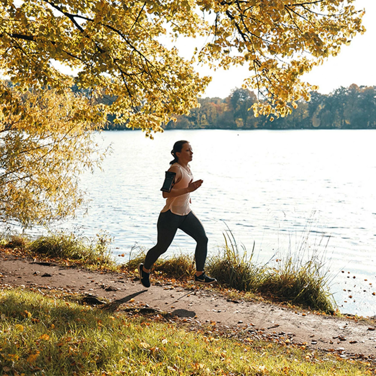 Fidlock Magnetic Armband Dry Bag 4 Fidlock Magnetic Armband Dry Bag - Image 2