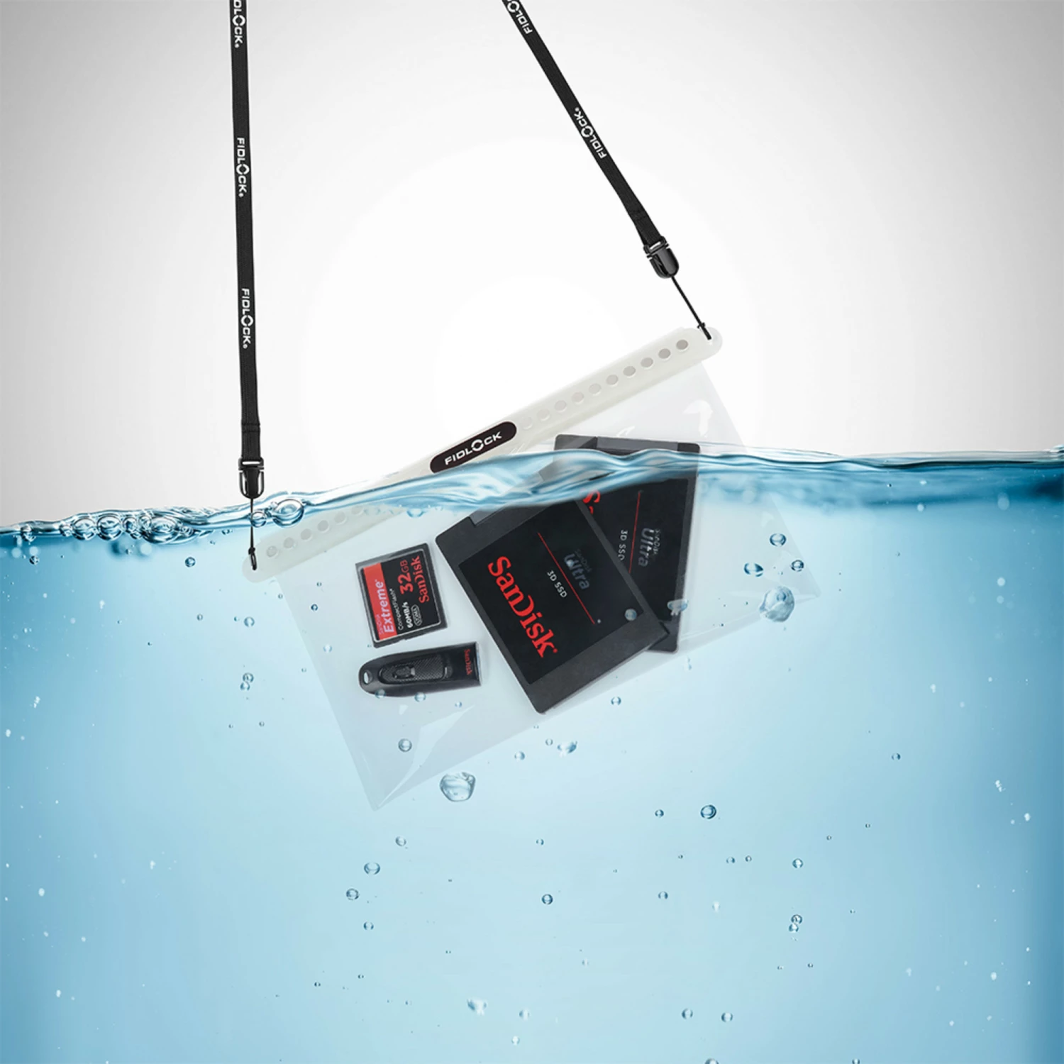 Fidlock Magnetic Multi Dry Bag 5 Fidlock Magnetic Multi Dry Bag - Image 3